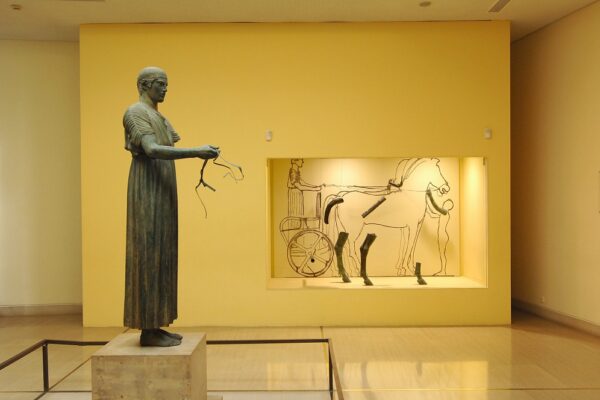 2 Days Delphi-Meteora Tour