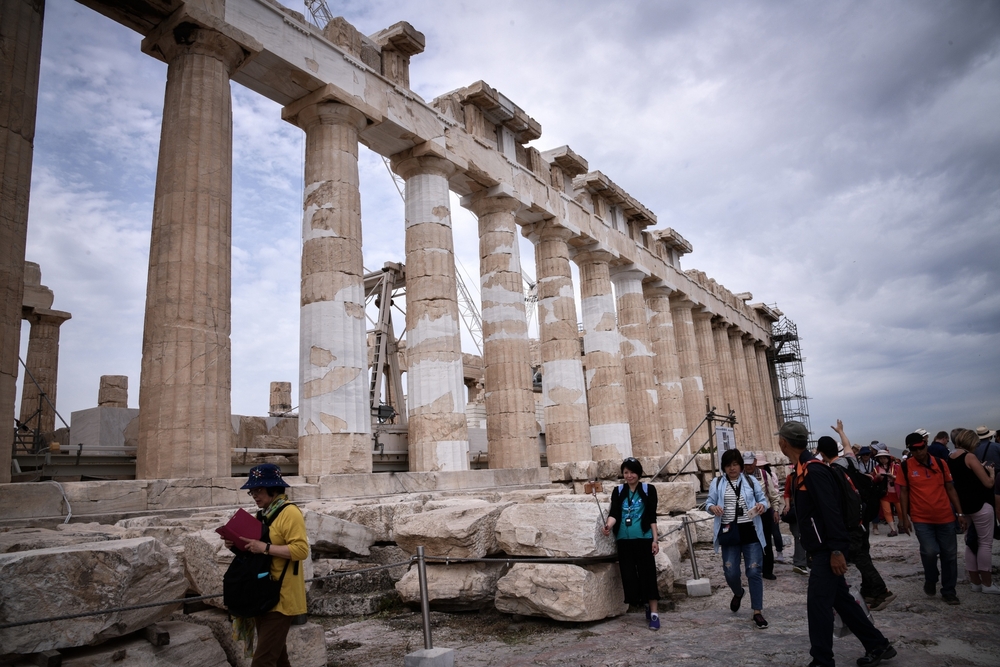 the restoration of the Parthenon temple at the Acropolis