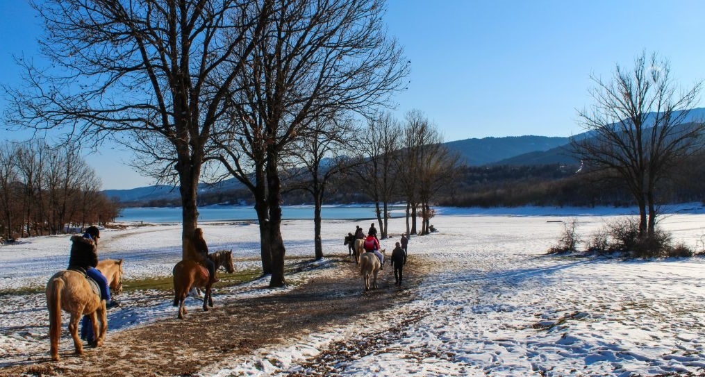 horse rading at plastira lake