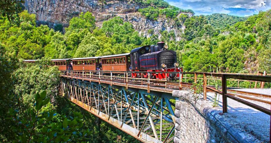 pelion train